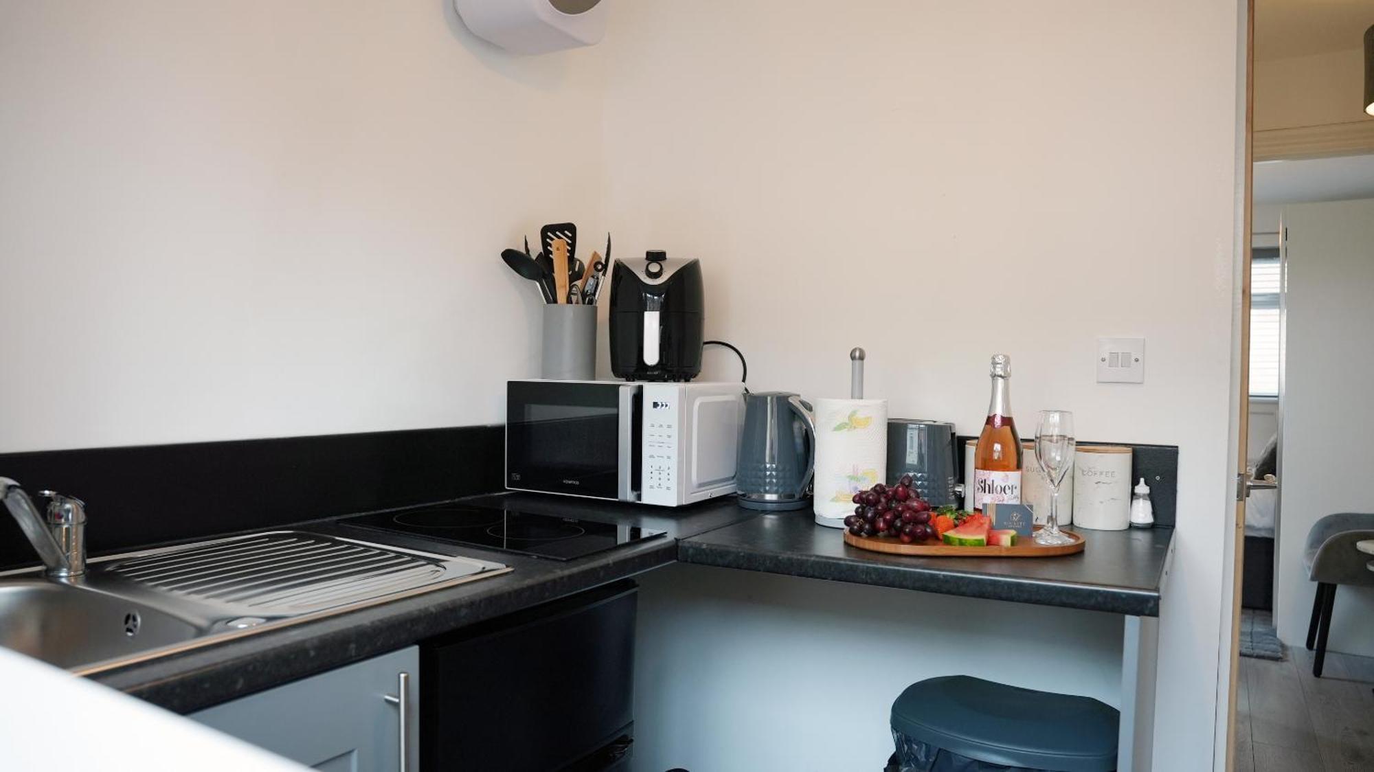 City Centre House, Parking With Ev, Free Wifi, Netflix Coventry Exterior photo