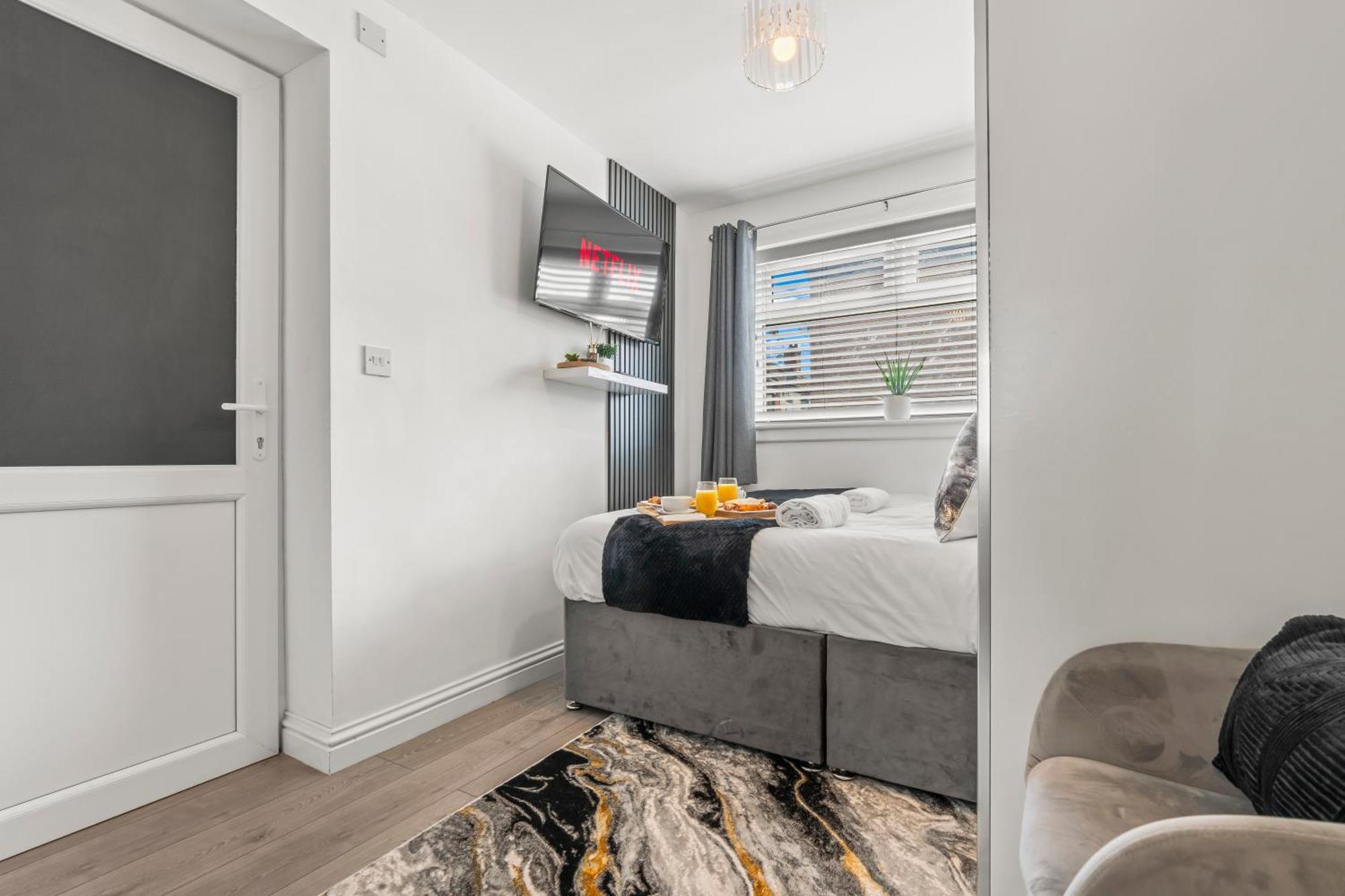 City Centre House, Parking With Ev, Free Wifi, Netflix Coventry Exterior photo